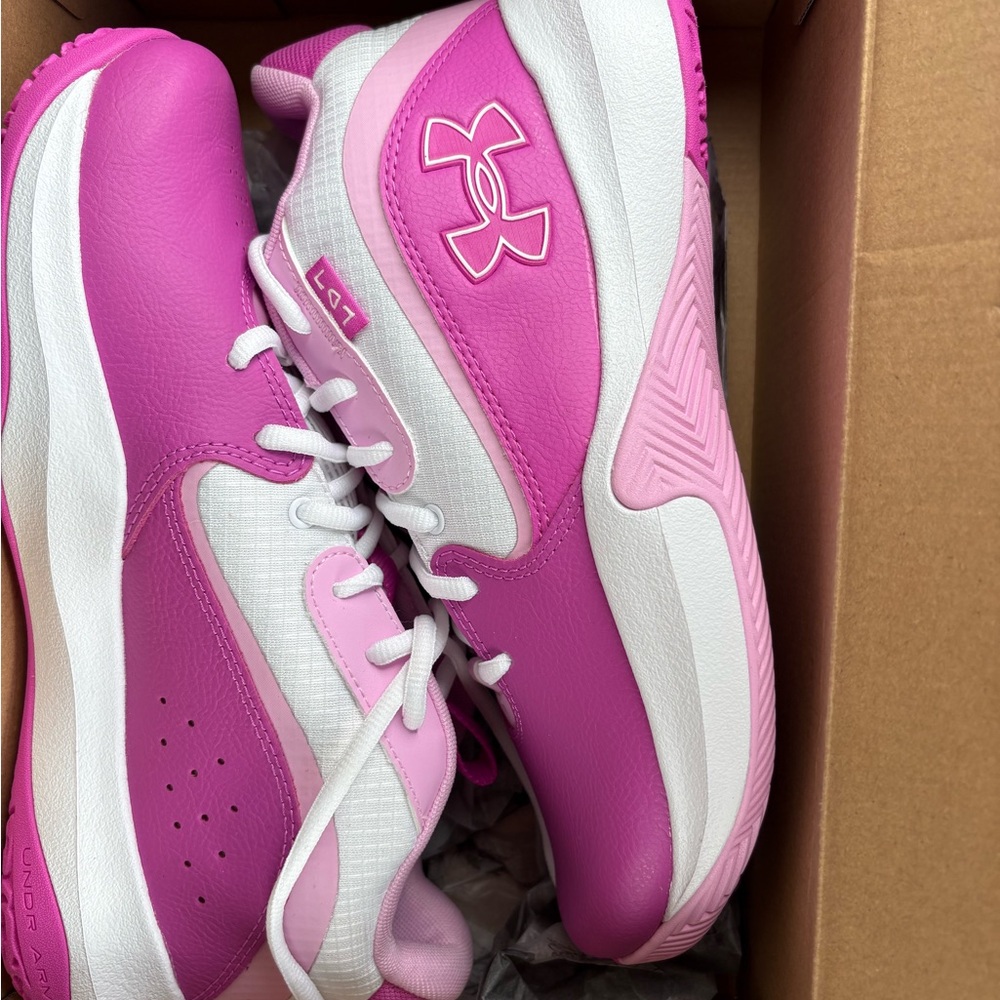 Under Armour Lockdown 7. M:8 W:9.5
